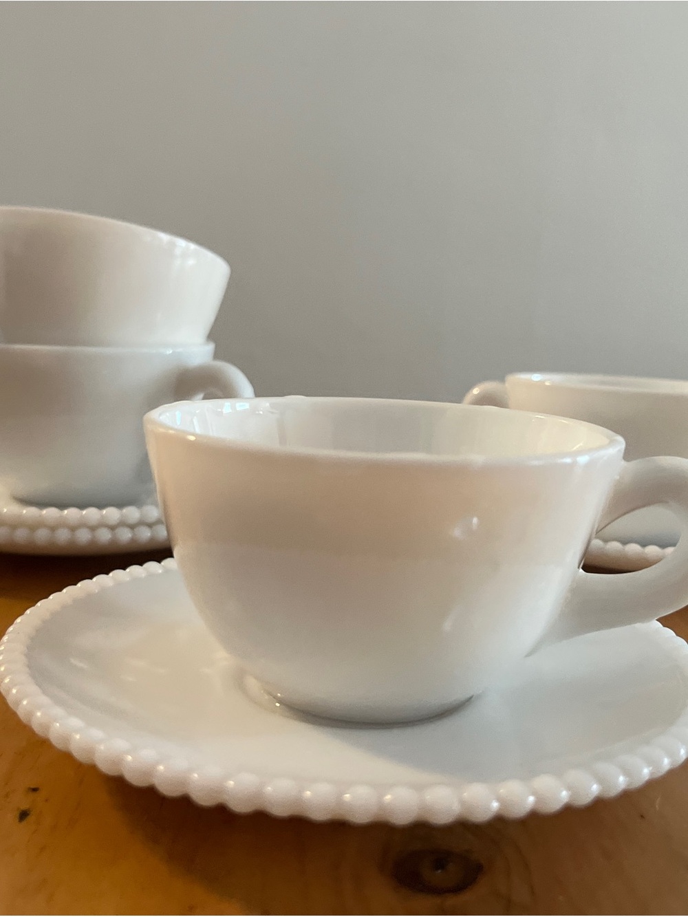 Set of 4 Milk Glass Tea Cup and Saucer Classic Home